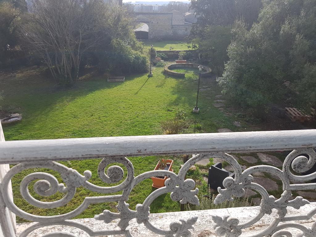 Chateau De Champblanc Cherves-de-Cognac Екстериор снимка